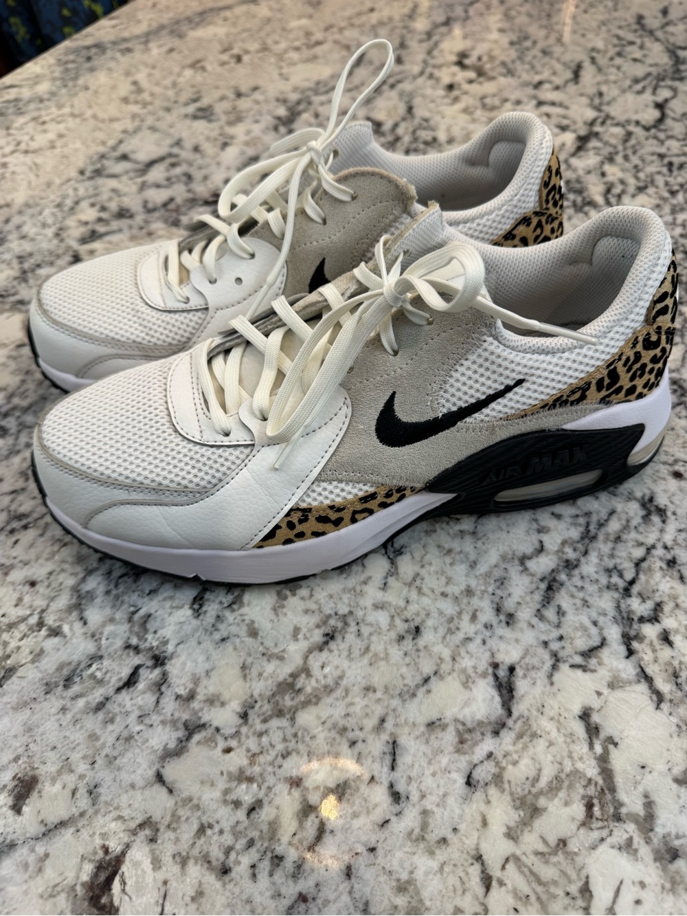 Nike Air Max Excee White Leopard Print Sneakers Women’s 9.5 Animal Print - Picture 2 of 9